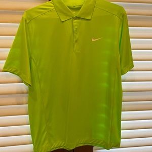 Nike - Mens Golf Shirt (size medium)